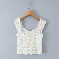 Floral print, tie-front, ruffled, button-down, cropped camisole top. - Thumbnail 2