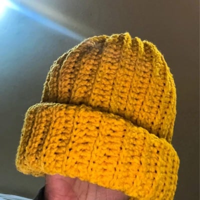 The solar 🌞 star 🌟 skully hat {age 3}