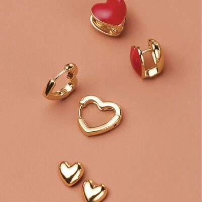 A heart of gold earring pack