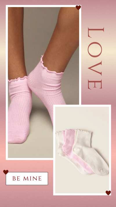 Three-Pack Scallop Edge Socks