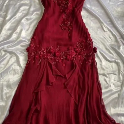 Mermaid spaghetti straps burgundy long evening dresses