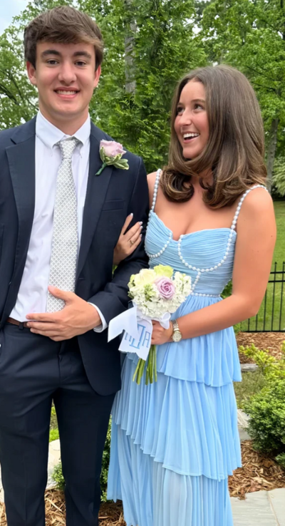 Beautiful Light Blue Chiffon Long Prom Dresses With Pearl Beaded 