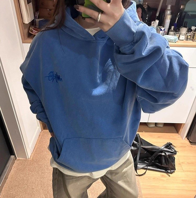 OVERSIZED GRAFFITI HOODIE