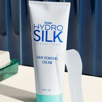 Schick® hydro silk® 2-in-1 hair removal cream