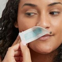 Schick® Hydro Silk® Targeted Waxing Strips - Thumbnail 3