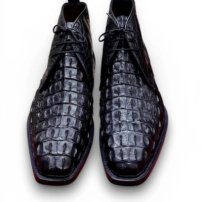 Crafted leather mens designer classic black crocodile leather alligator chukka boot