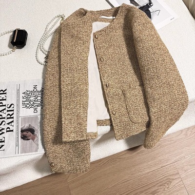 New fashion khaki short jacket