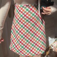 Retro high-waisted A-line skirt with colorful checkered pattern. - Thumbnail 2