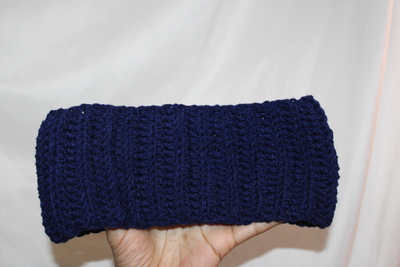 CROWNED IN CALM HEAD WARMER