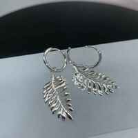 Sterling Silver Leaves Moissanite Ear Clips Earrings - Thumbnail 7