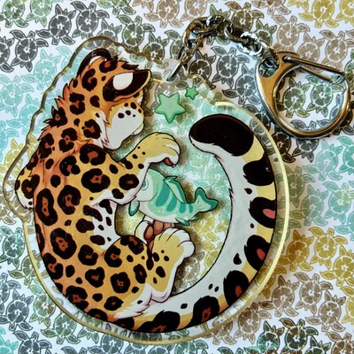 Jaguar fish keychain