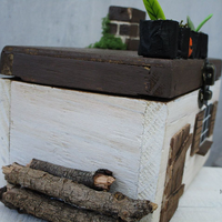 Little house with plants - Trunk - Thumbnail 2
