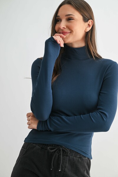 Mock Neck Long Sleeve Top