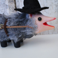 Handmade Witch Opossum Figurine – Whimsical Halloween Decor – Magical Plush Sculpture – Witchcore Collectible Art - Thumbnail 3
