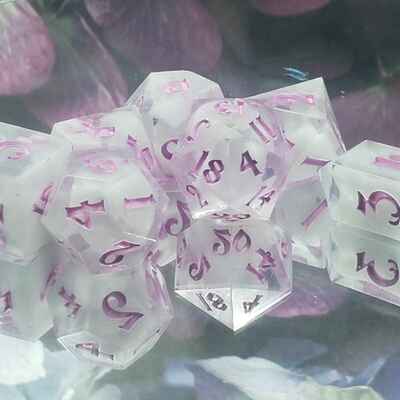Whispers of light polyhedral set