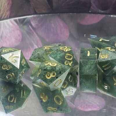 Dragonsnot polyhedral set