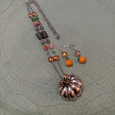 Pumpkin necklace earring set