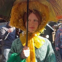 Yellow Victorian Ostrich Feather Hat— Elisabeth - Thumbnail 2