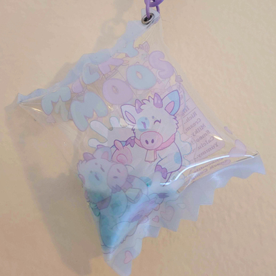 Milky moos candy shaker keychain