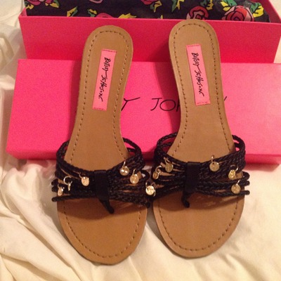 Brand new betsey johnson flip flops