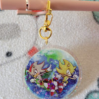 Sonic & Shadow Charm - Thumbnail 1