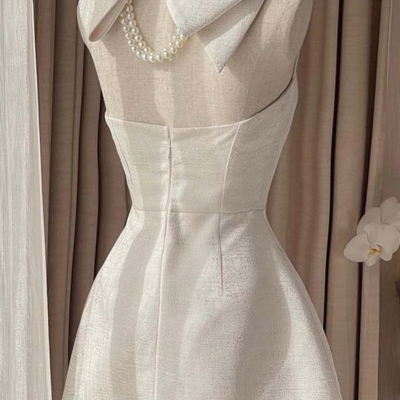 Halter sleeveless square neck satin mini homecoming dress with bow