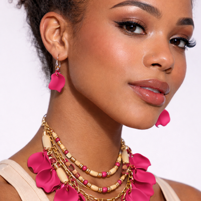 Pink petals necklace & earrings set - Thumbnail 3