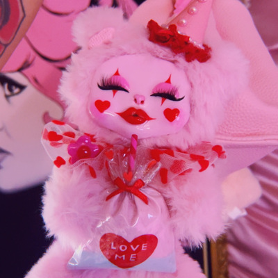 Love clown bag brat