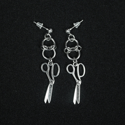 Scissor chainmaille earrings