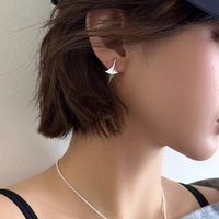 SILVER STAR EARRINGS - Thumbnail 2