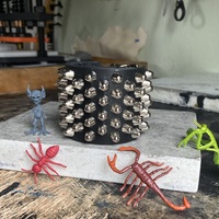 5-4-5 short british studs cuff - Thumbnail 4