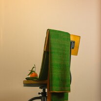 Authentic Pashmina Scarf. Hand-spun and handwoven. Pure Changthangi wool.