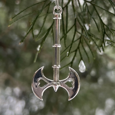 Heart axe