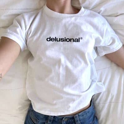 Free shipping-delusional tee