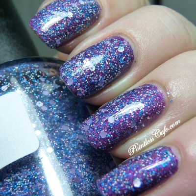 Dandy nails - float on
