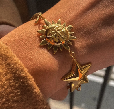 GOLDEN SUN & STAR CHARM BRACELET 