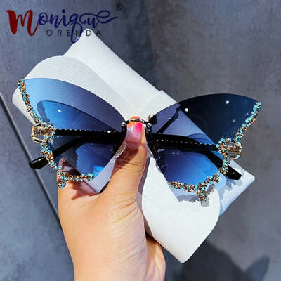 Luxury diamond butterfly sunglasses women brand y2k vintage rimless oversized sun glasses ladies eyewear gafas de sol