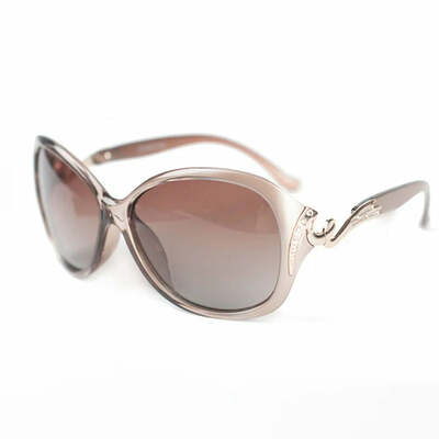 Dankeyisi hot polarized sunglasses women sunglasses uv400 protection fashion sunglasses with rhinestone sun glasses female glass