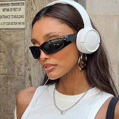 Women glasses small face women's sunglasses 2000s aesthetic y2k steampunk sport sunglasses man fashion goggle eyewear unisex