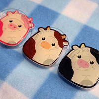 Cow Squish Phone Holder - Thumbnail 1