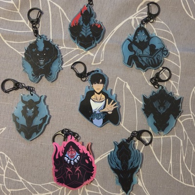Solo levelling glow in the dark keychains