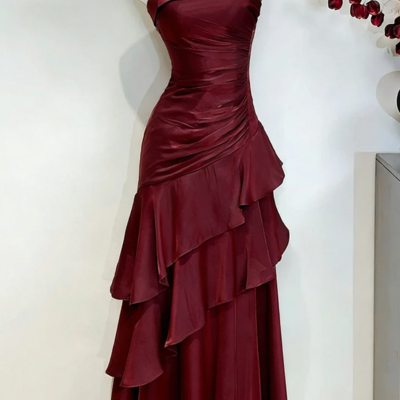 Spaghetti strap tiered burgundy satin ruched prom dress,formal evening gowns