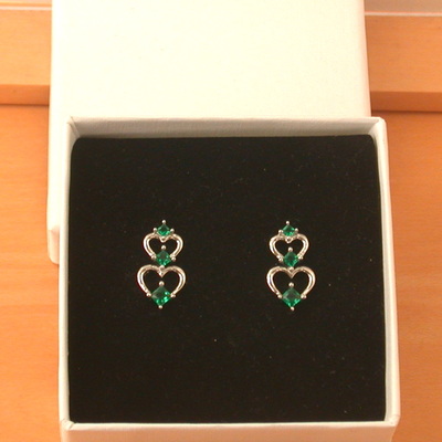 Boxed gift/sterling silver emerald heart earrings/emerald heart studs/emerald jewellery/emerald jewelry/gemstone earrings/uk