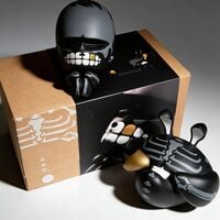 ArTToy by Coarse "Oop & Aw prey (blackout)"  - Thumbnail 6
