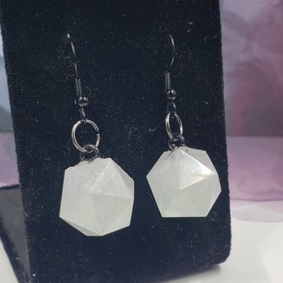Hololight dice earrings