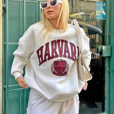 Harvard uni sweater