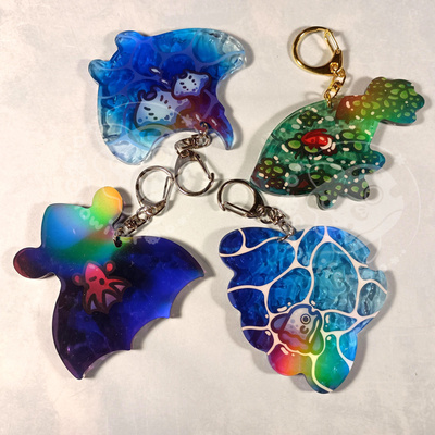 Rainbow ripple fish keychains
