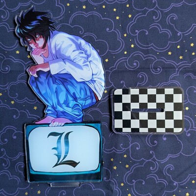 L standee