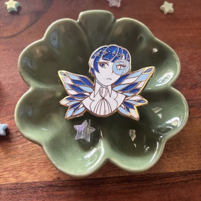 Phosphophyllite 2" glitter enamel pin 