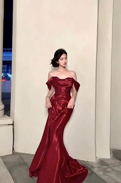 Wine Red off-the-shoulder fitted waist sexy prom dress